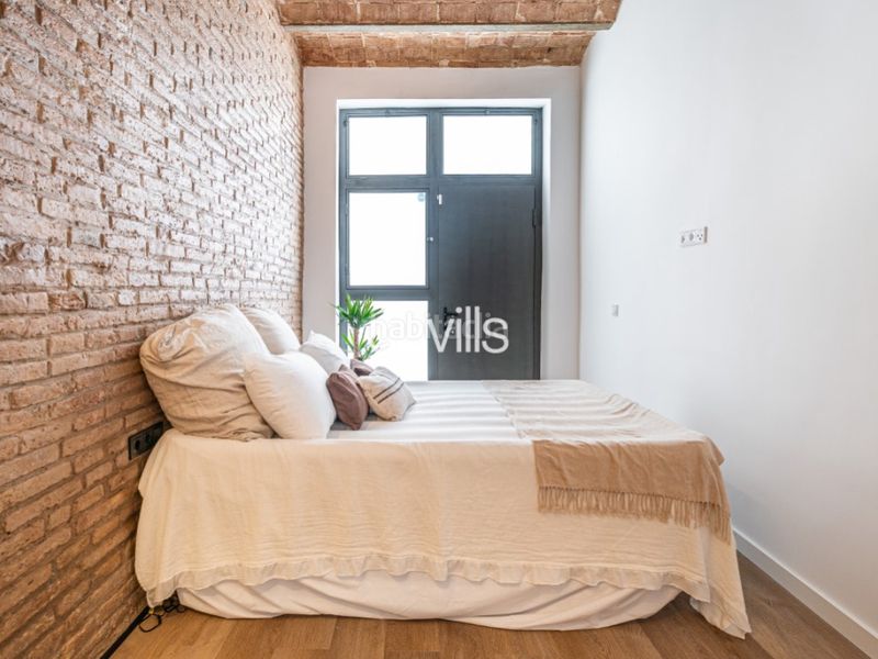Foto 13670478-292a-4d40-b30d-d82da0fb4c59. Apartament amb piscina a Sants Barcelona