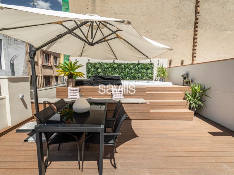 Foto 2b35ef0f-f70a-4209-8572-547af0508f95. Apartament amb piscina a Sants Barcelona