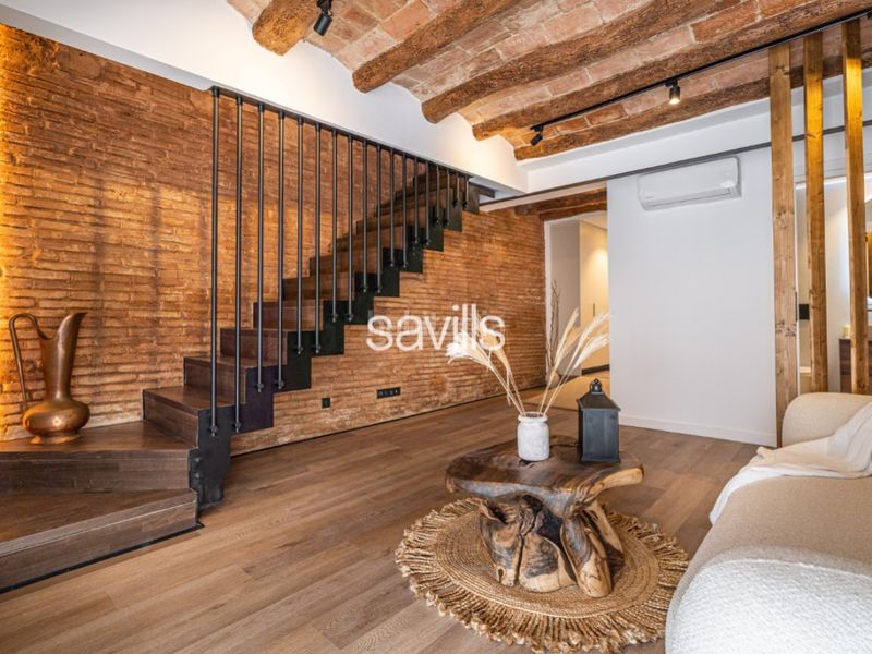 Foto 8873bdd7-bf5a-4625-bafd-d469979c6b40. Apartament amb piscina a Sants Barcelona