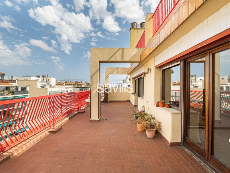 Foto 3f574a51-ff48-4e6f-abe0-70529a395217. Àtic amb aparcament piscina a Sant Gervasi - Galvany Barcelona