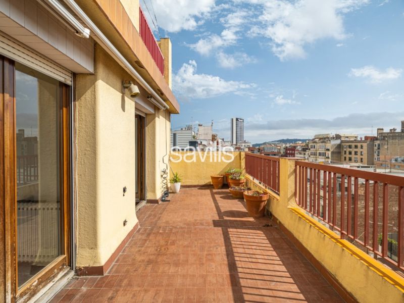 Foto de7759df-a8b1-4e4a-9457-c6eb51ff4c16. Àtic amb aparcament piscina a Sant Gervasi - Galvany Barcelona