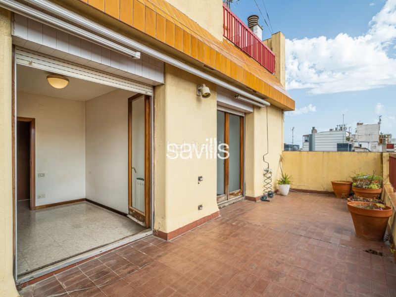 Foto fca0379a-a035-4dc2-ba45-6a693b73b36a. Àtic amb aparcament piscina a Sant Gervasi - Galvany Barcelona