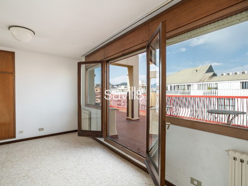 Foto fd46d125-8260-4de4-a9a7-6dfa304c1ade. Àtic amb aparcament piscina a Sant Gervasi - Galvany Barcelona