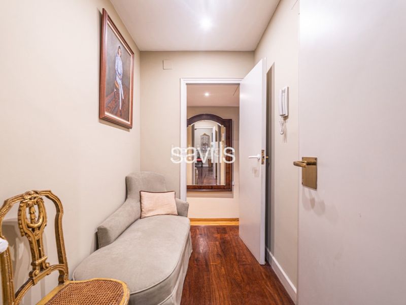 Foto 8b324df4-ae69-4a2a-b73a-8d3041579c6d. Apartament amb aparcament a Sant Gervasi - Galvany Barcelona
