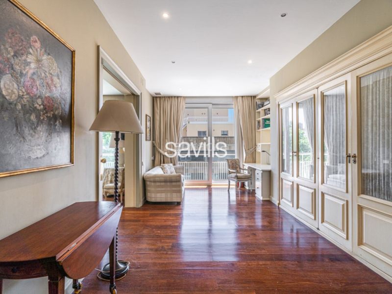 Foto b9d7e9e6-3efd-4b8e-8534-b39cd1a13ecf. Apartament amb aparcament a Sant Gervasi - Galvany Barcelona