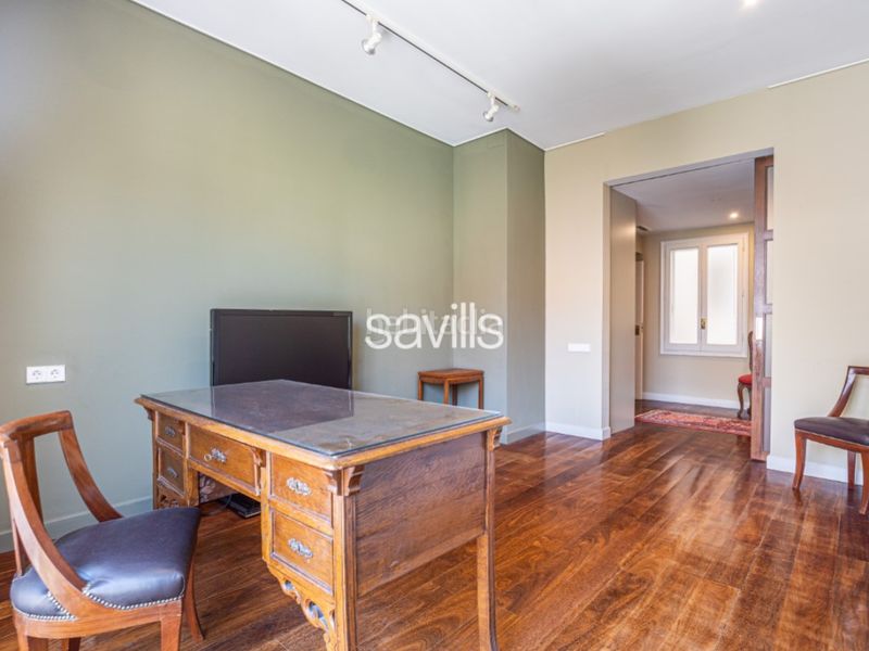 Foto ceac7586-c12a-46f7-a7d3-cabf635b4f4b. Apartament amb aparcament a Sant Gervasi - Galvany Barcelona