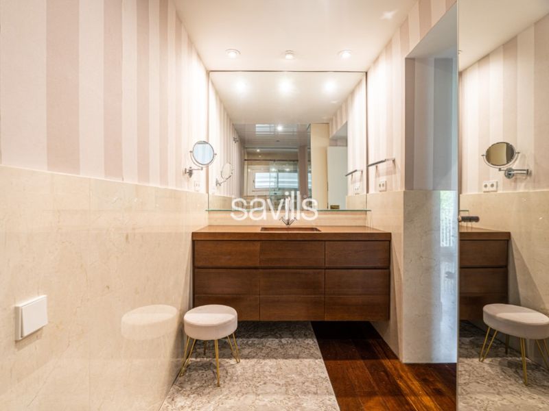 Foto d1f833dc-4197-41e2-875b-6d60f4073717. Apartament amb aparcament a Sant Gervasi - Galvany Barcelona