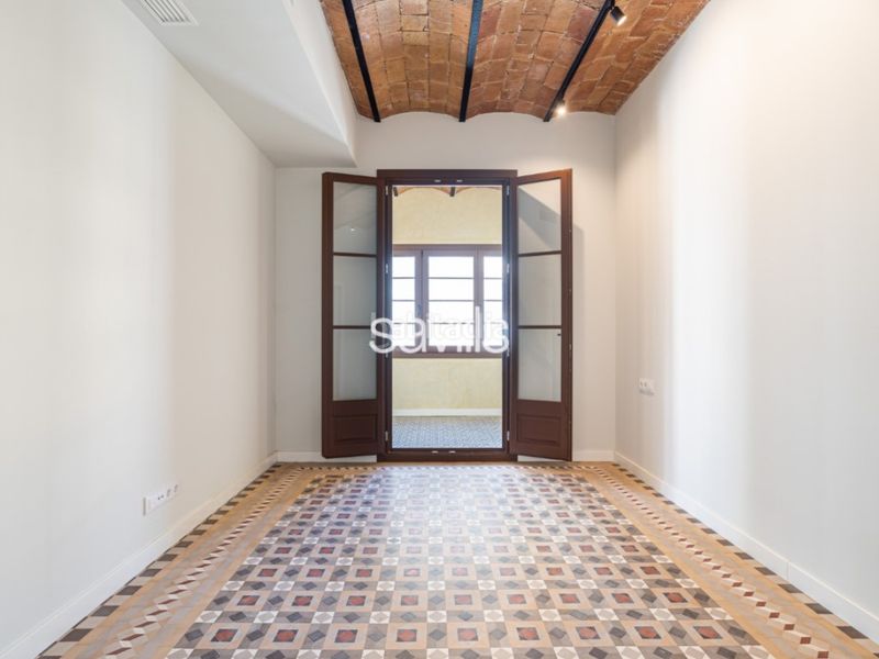 Foto 54150107-5409-4681-aca8-cdec52e84668. Apartament a Dreta de l´Eixample Barcelona