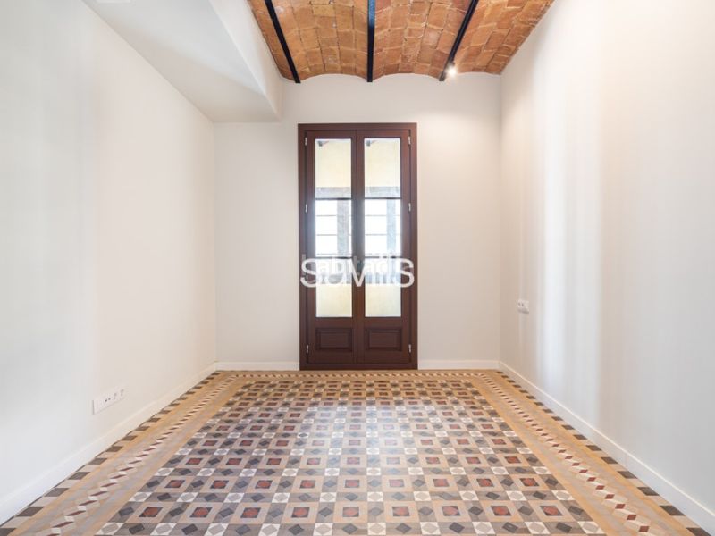 Foto 7ac27e6f-fd04-48f8-8b61-5c0d3e6d237a. Apartament a Dreta de l´Eixample Barcelona
