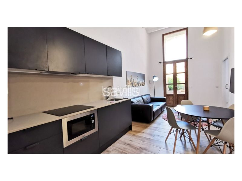 Foto 18e908de-adf3-475e-b6da-88c237d9c9ff. Casa a Raval Barcelona