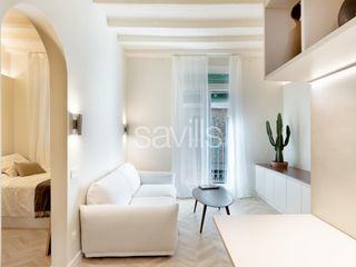 Apartament a Raval. Portfolio de 4 apartamentos reformados en el raval con alta rent