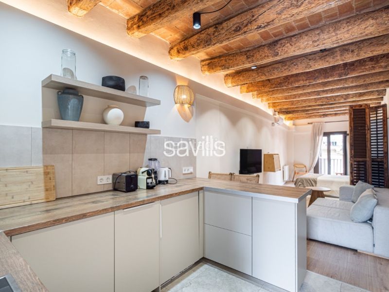 Foto a55b443f-079f-4131-aecb-52ea12ec5e80. Apartament a Raval Barcelona