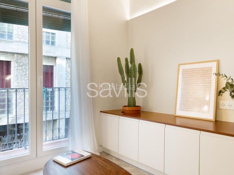 Foto b8bc0f3b-e79a-4145-a930-08f1c114cf32. Apartament a Raval Barcelona