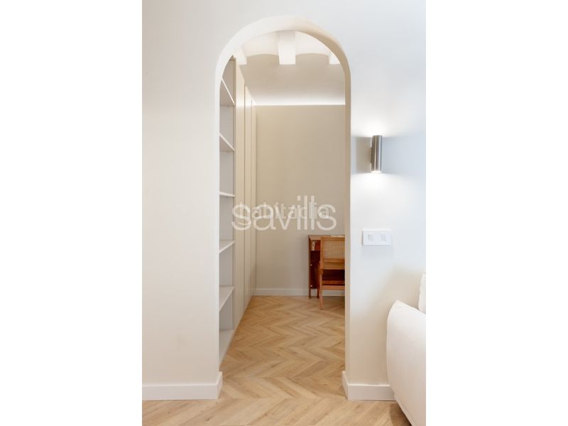 Foto fd0c87a2-39ef-4723-8445-b30d7c025016. Apartament a Raval Barcelona
