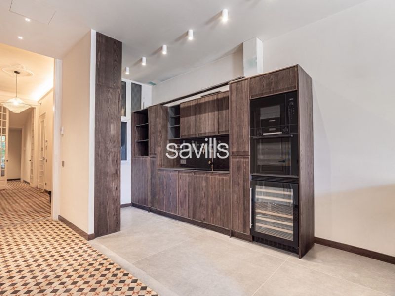Foto 5423775e-e61d-43f6-98ee-5ddd00654633. Apartament a Dreta de l´Eixample Barcelona