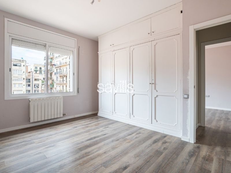 Foto 87f93b80-2f49-4102-99e7-511de105b16b. Apartament amb aparcament a L´Antiga Esquerra de l´Eixample Barcelona