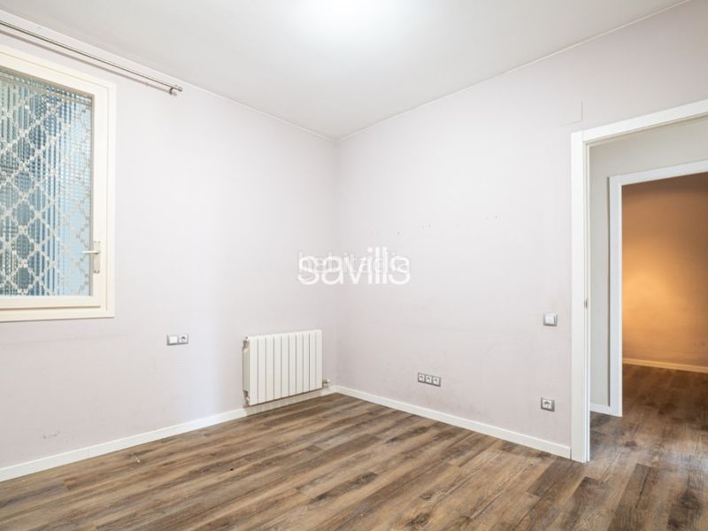 Foto e2d02181-0f9c-4b63-b4e9-8f1723d3cf70. Apartament amb aparcament a L´Antiga Esquerra de l´Eixample Barcelona
