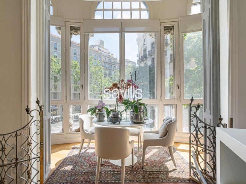 Foto c24d2d62-38f0-4be9-a439-908f5fb2039a. Apartament amb piscina a Dreta de l´Eixample Barcelona