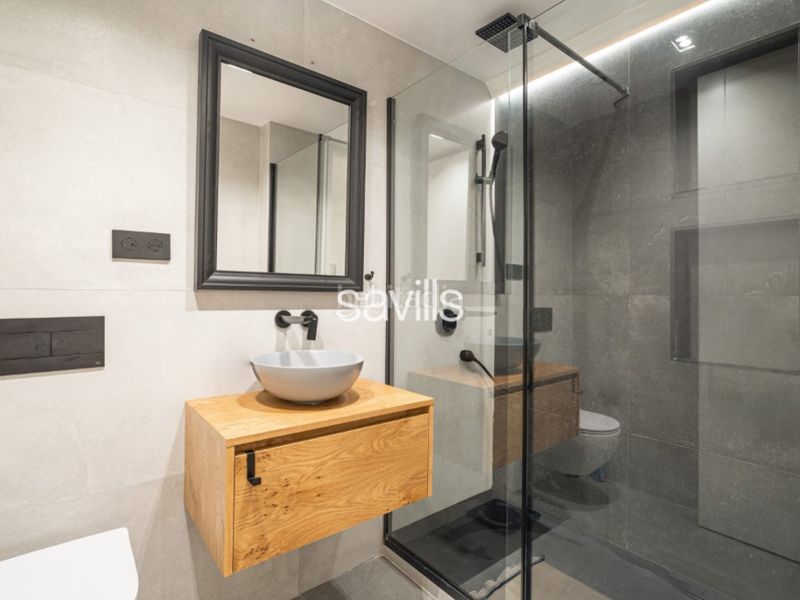 Foto 0a26b4fd-d58b-48fd-ba24-c96230e086d1. Apartament a Sant Antoni Barcelona