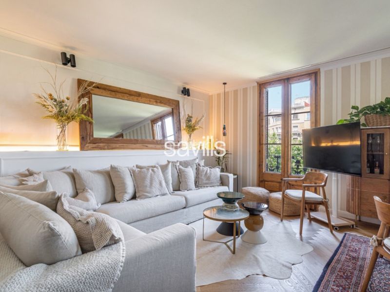 Foto 81045fd3-3d6d-4d60-b4fd-422e6fbe471b. Apartament a Sant Antoni Barcelona