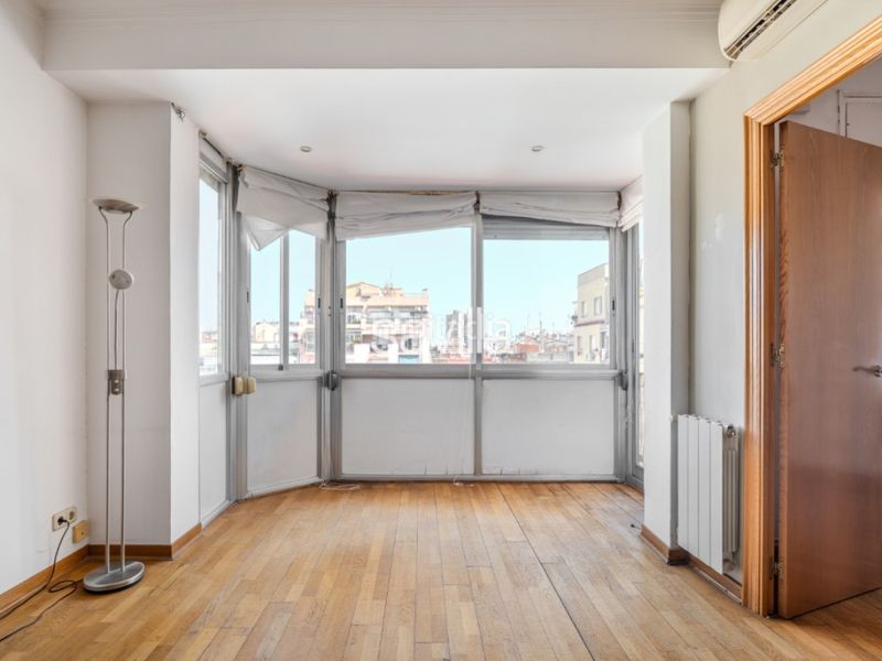 Foto 08206d60-7b86-4233-b54f-6e9a65c6dae2. Apartament a L´Antiga Esquerra de l´Eixample Barcelona