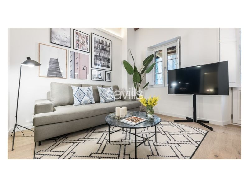 Foto f1297437-b599-41fb-b8c1-13fbfd8c0ef6. Apartament a Gòtic Barcelona