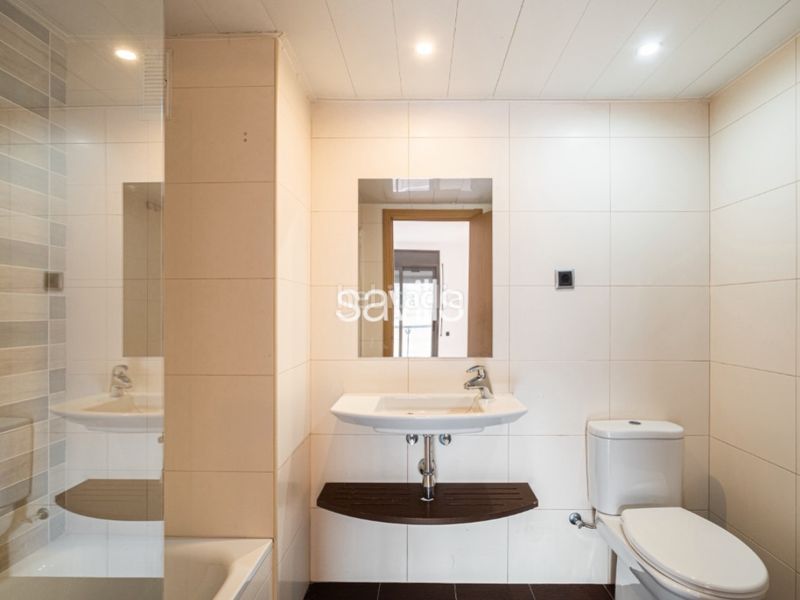 Foto eeea8e94-7d41-40e0-8495-cb3795175b90. Apartament a Can Sant Joan Montcada i Reixac