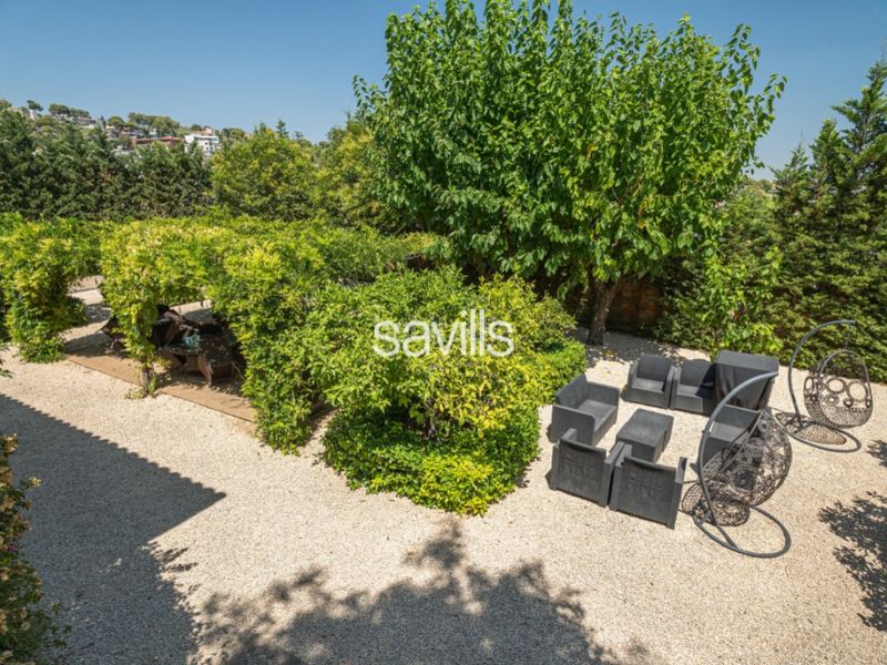Foto 2589cf2b-493c-4a5c-8750-339a24739bbe. Casa amb aparcament piscina a Montmar Castelldefels
