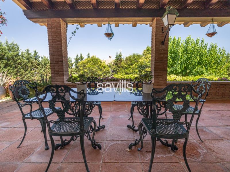 Foto 27724768-4be3-4c22-9f2d-71da6de6e455. Casa amb aparcament piscina a Montmar Castelldefels