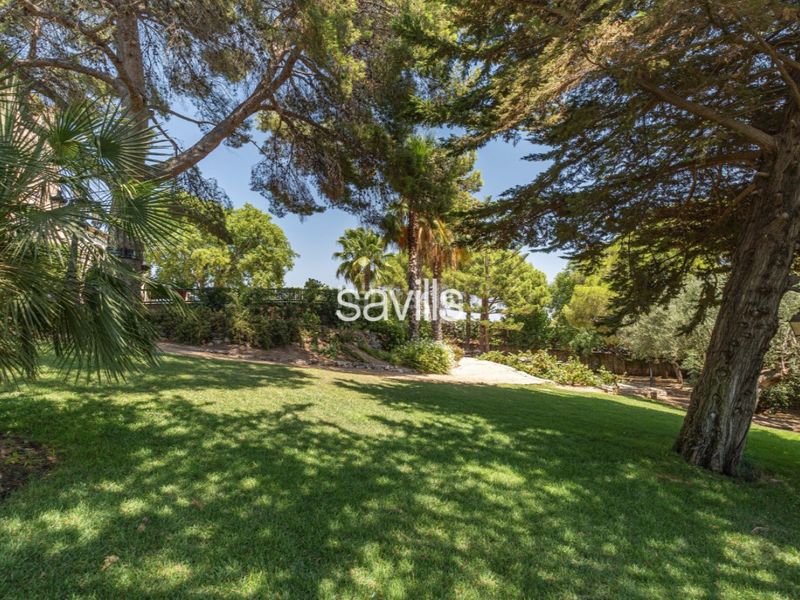 Foto 78b93bfa-6da0-4a8e-aee1-feade8d0835e. Casa amb aparcament piscina a Montmar Castelldefels