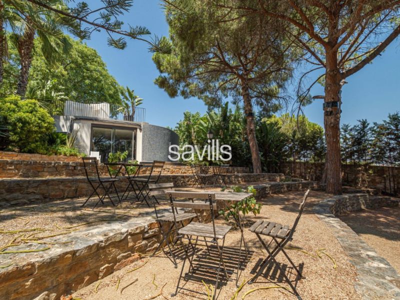 Foto a936fd73-1aaf-456b-9f70-b6957375ae8c. Casa amb aparcament piscina a Montmar Castelldefels