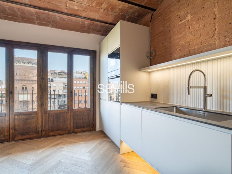 Foto 9bba8560-cc73-44bf-b10f-eff3ca328833. Apartament a Dreta de l´Eixample Barcelona