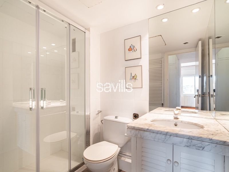 Foto 06ff6f2c-a0f9-48eb-a5a4-437b5074b538. Apartament amb aparcament a Sarrià Barcelona