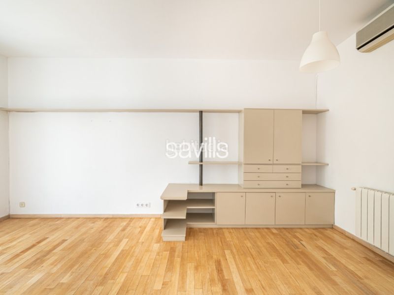 Foto 38fb2a4d-57a3-4b3e-8f3d-67bb36329270. Apartament amb aparcament a Sarrià Barcelona