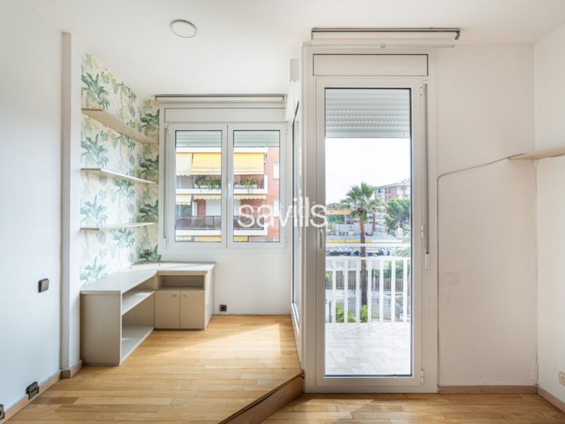 Foto 3de69805-4d56-42c6-87c6-f3939263211c. Apartament amb aparcament a Sarrià Barcelona