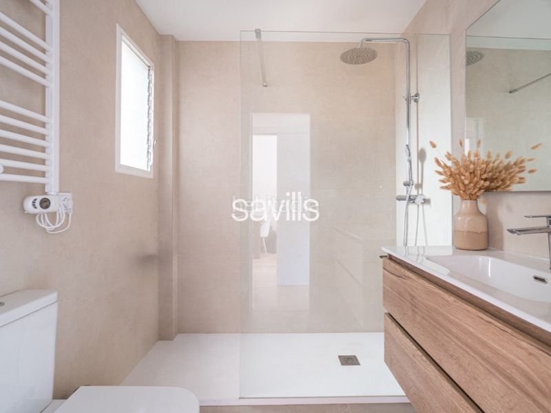 Foto 0b7e6411-af92-4e30-bb1b-a0bf5ad2be25. Apartament a Barri de les Corts Barcelona