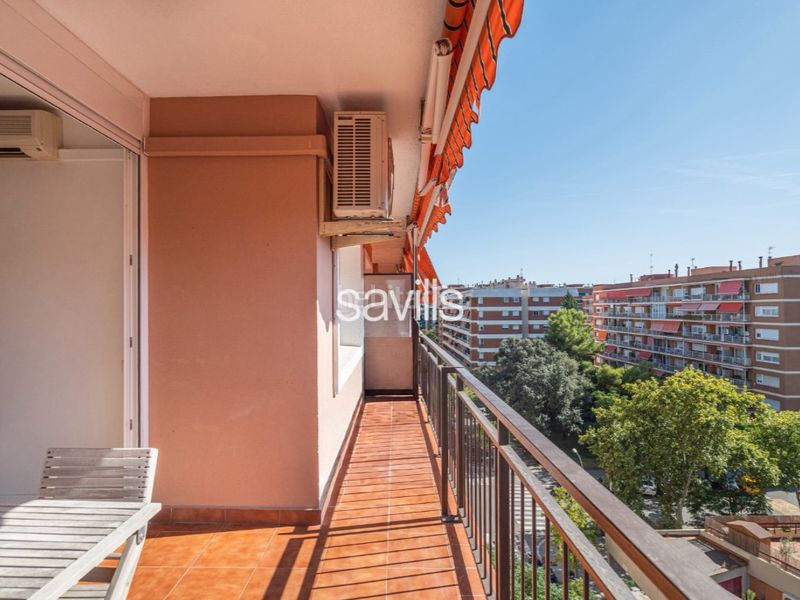 Foto cef3862e-0bc0-45b8-96b2-f0f151f202ec. Apartament a Barri de les Corts Barcelona