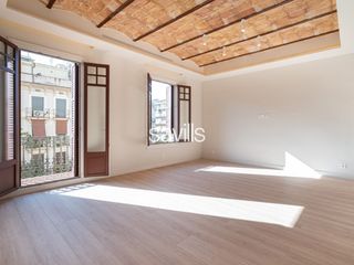 Apartment in Dreta de l´Eixample. Piso reformado en consell de cent