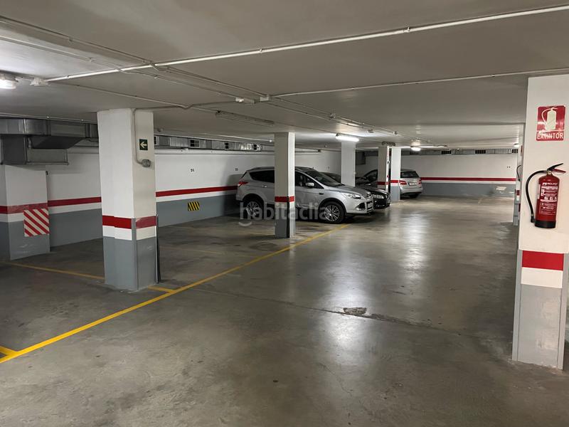 Foto c135e00a-9ce5-46e2-8abc-14eec81f8095. Location parking voiture dans carrer de calderón 83 dans Sabadell