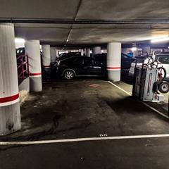 Affitto Posto auto in Avinguda de madrid 171. Buena ubicación