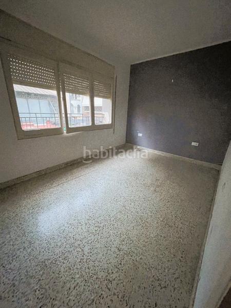 Foto 710e2ec3-168a-4704-ace6-b01d99a6754c. Casa adossada amb aparcament a Progrés - Pep Ventura Badalona