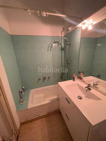 Foto bef4442c-5a7f-4821-b7f0-bb3053e95706. Casa adossada amb aparcament a Progrés - Pep Ventura Badalona