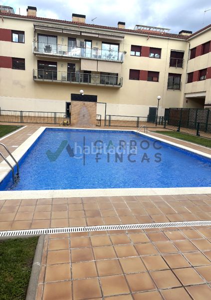 Foto 995ec297-88e9-41f5-8bbd-386047993cb0. Pis amb aparcament piscina a Cardedeu