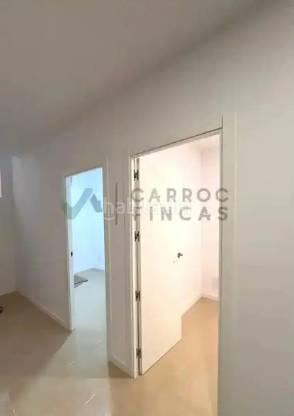 Foto 0f21fe89-b974-4a58-8edc-335869d6da48. Planta baixa a Canovelles