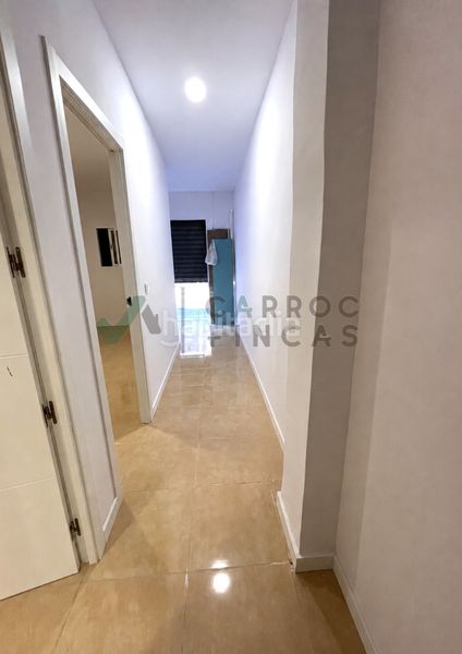 Foto f8715bba-9aa2-449f-af18-00eddd34b920. Planta baixa a Canovelles