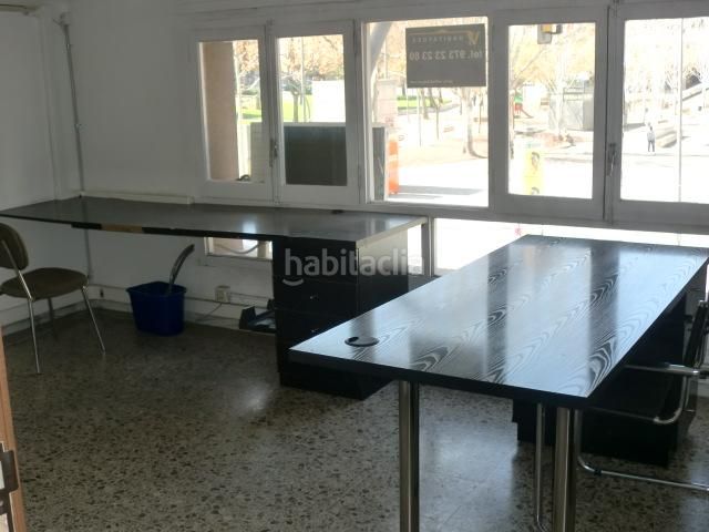 Foto b9d84b4a-f53b-4203-93eb-a50b38ba6caa. Affitto ufficio in Príncep de Viana-Clot-Xalets Humbert Torres Lleida