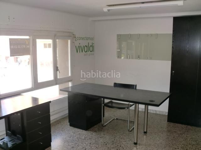 Foto d9228180-6cc1-48da-a382-e493489e497b. Miete büro in Príncep de Viana-Clot-Xalets Humbert Torres Lleida