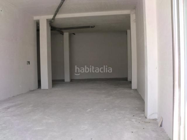 Foto f5509e7c-d7cc-47ac-8c77-95efc592faba. Lloguer local comercial a Pardinyes Lleida