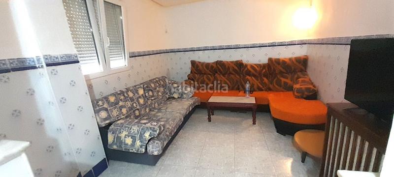 Foto 99c84db8-c5e5-4211-9fbd-365bf36e7990. Casa en Entrena