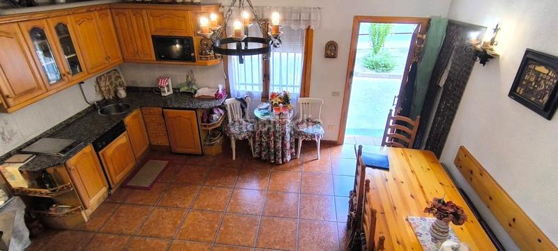 Foto adcae48e-4db6-4a02-abb9-6c6301834beb. Finca rústica a Alberite